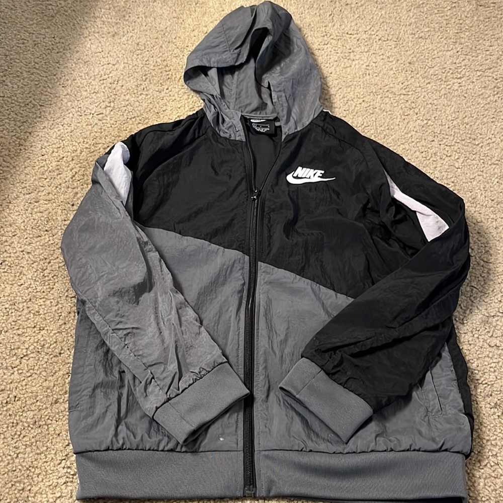 Excellent condition Nike boys windbreaker size large